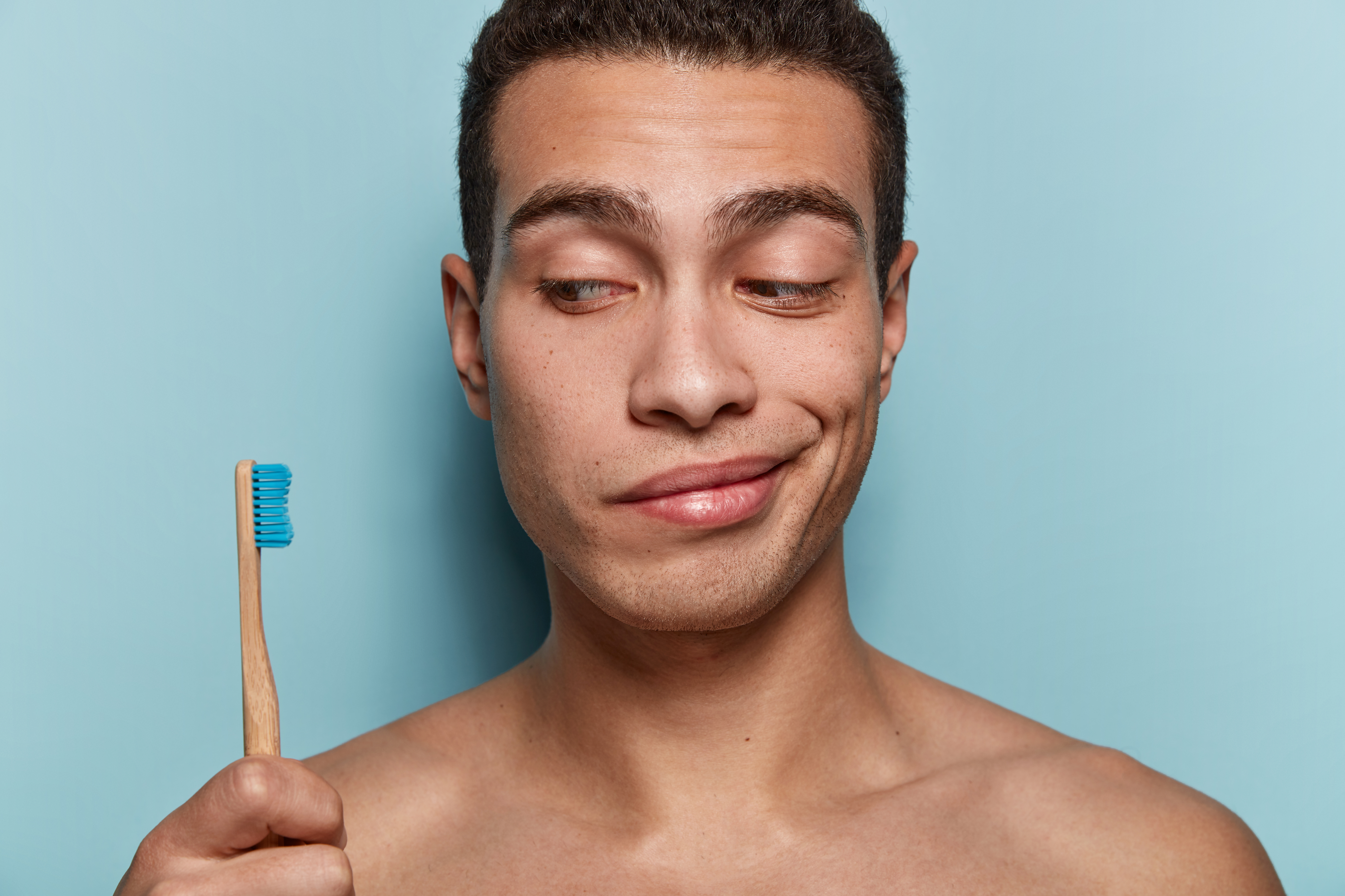 ⁠Why Does My Breath Still Smell After Brushing?